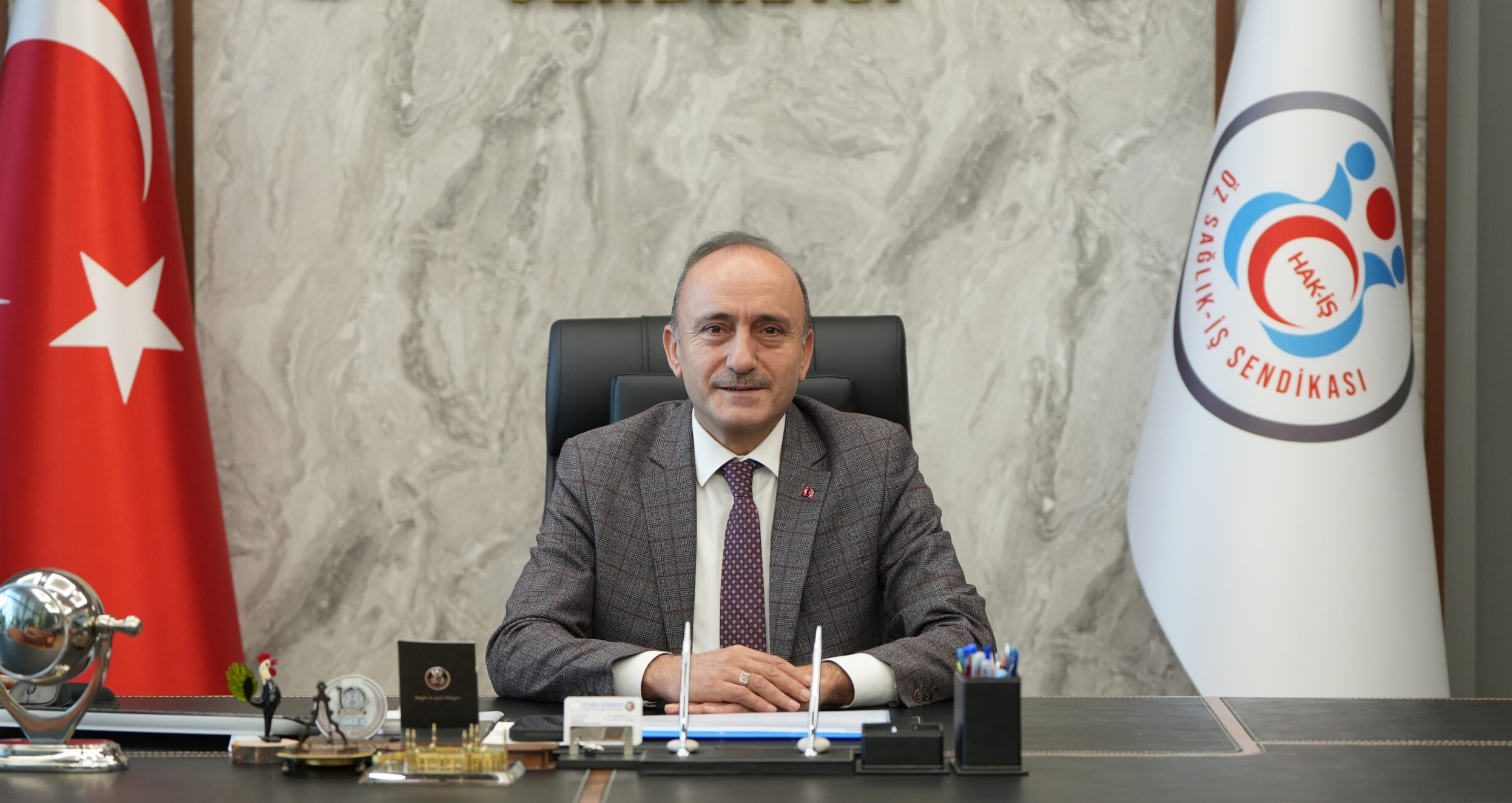 ÖZ SAĞLIK-İŞ SENDİKASI GENEL BAŞKANI
